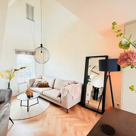 Apartamento Cooth'S Luxury Loft With City Views Breda